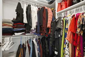 View of walk in closet