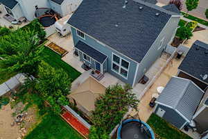 Aerial view of property and surrounding area