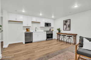 ADU Apartment: Interior photos are of a different home, but are the same model.
