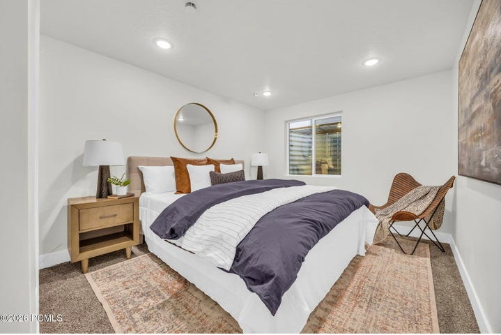 ADU Apartment: Interior photos are of a different home, but are the same model.
