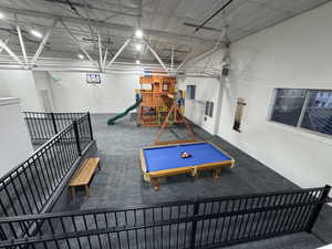 Rec room with pool table