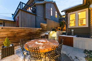 View of patio / terrace with outdoor dining space