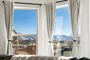 Detailed view of a mountainous background