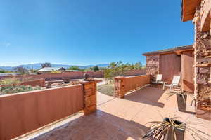 View of patio / terrace featuring a mountain view