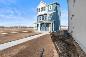 View of front of house featuring a porch