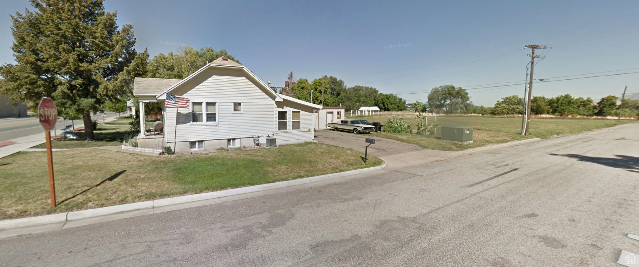 View of front of home with a front lawn