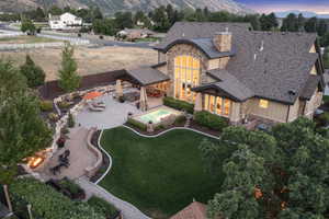 Bird's eye view of mountains and a pool area