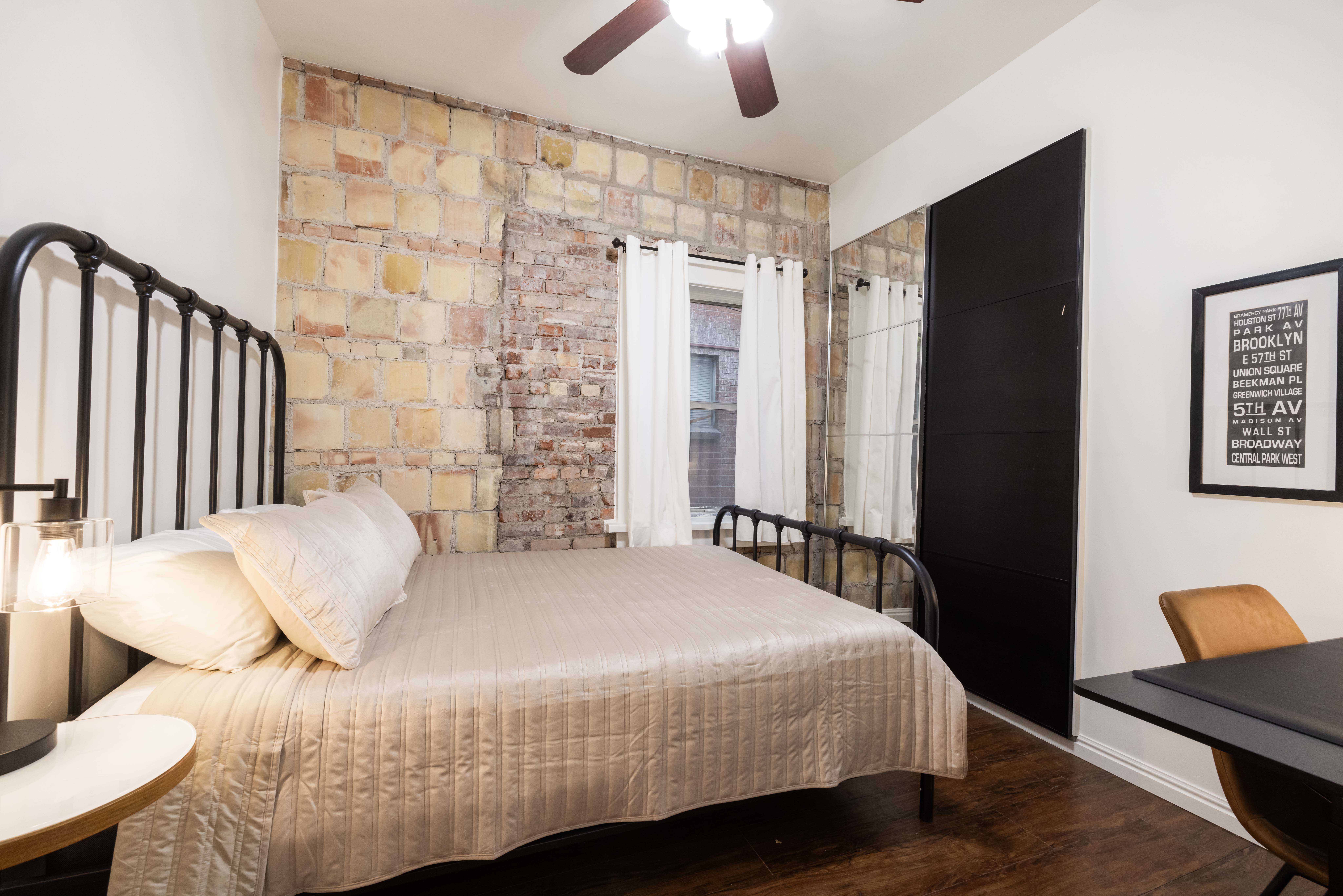 Apt.#1 Bedroom 1