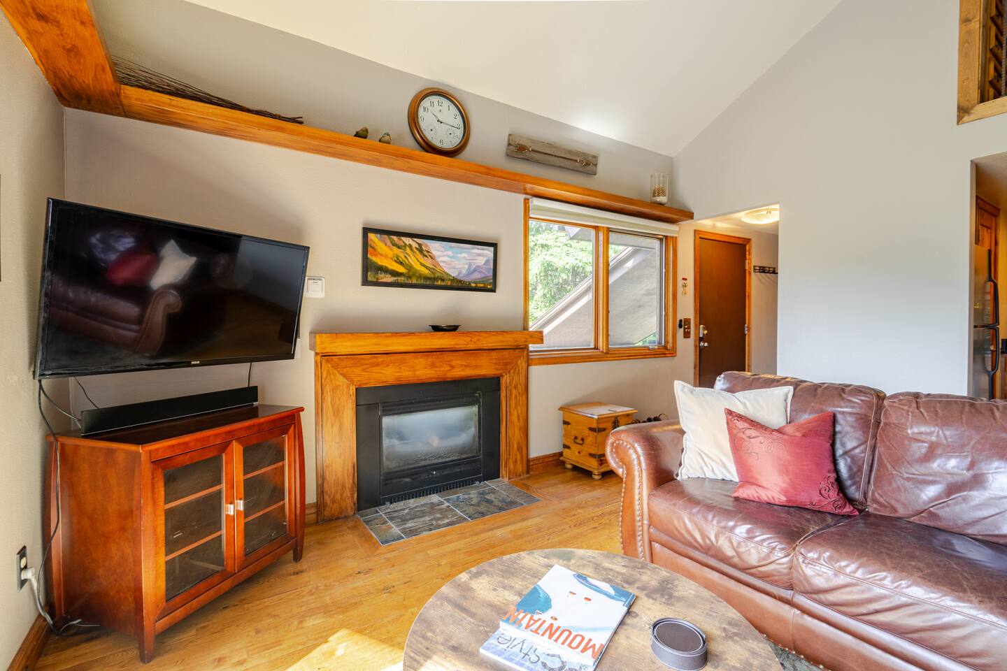Gas fireplace