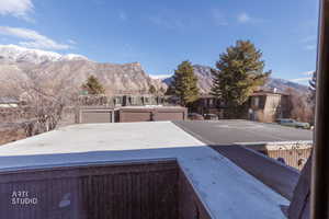 View of yard featuring a mountain view and a residential view