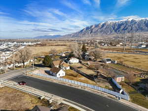Aerial perspective of suburban area with mountains