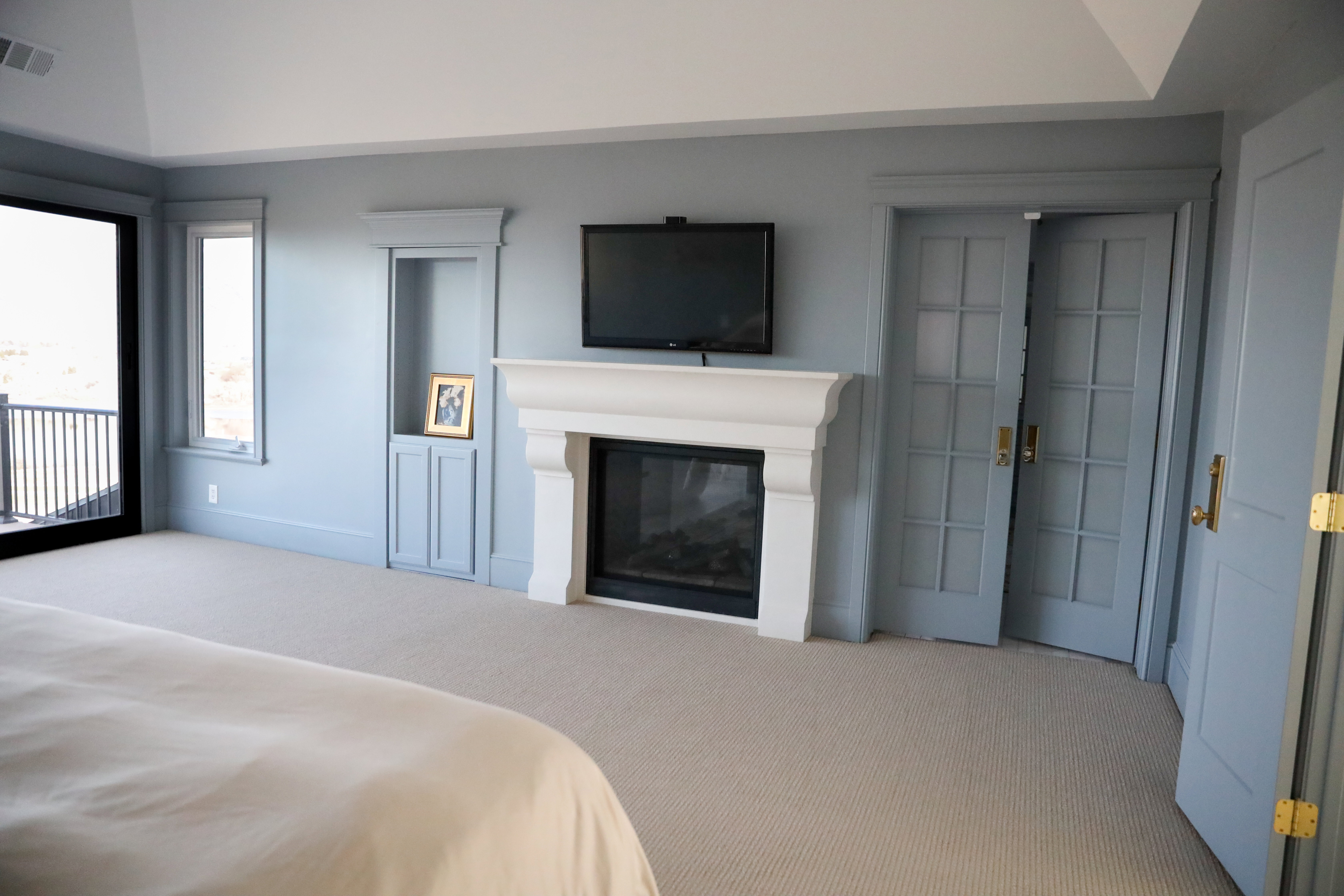 Master fireplace