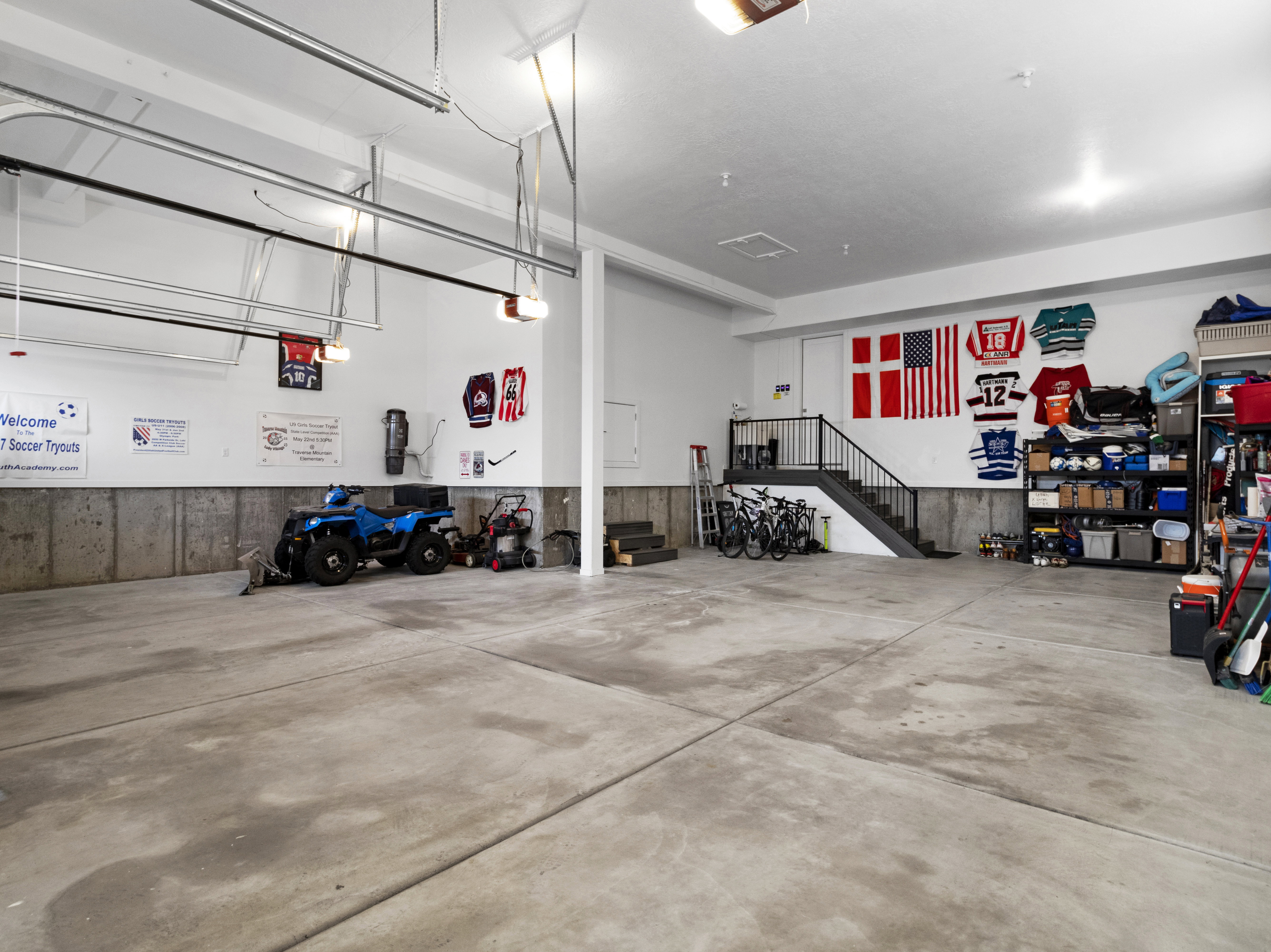 Garage with a central vacuum unit