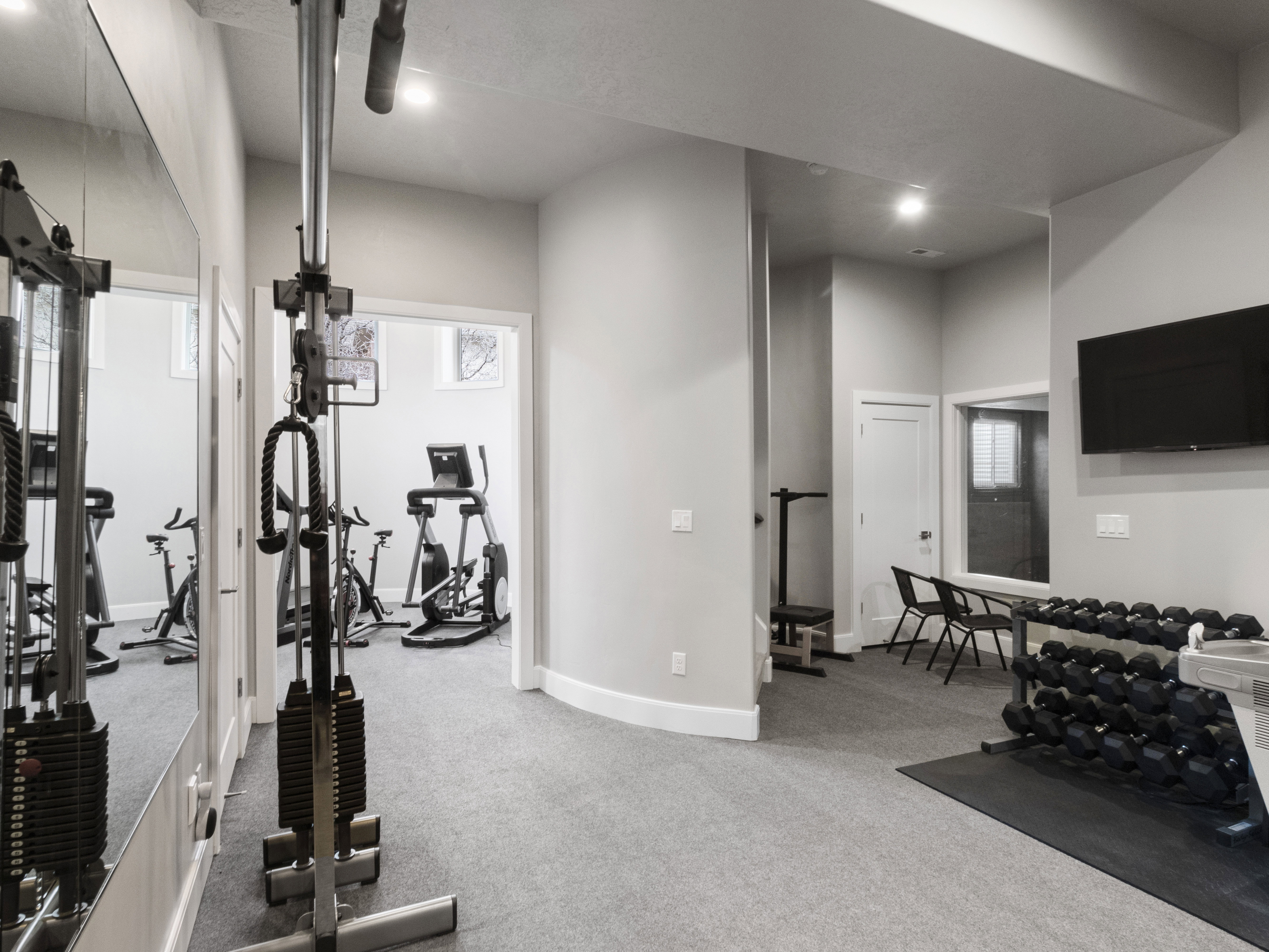 Exercise area with recessed lighting