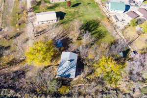 Aerial view of property and surrounding area