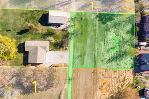 Aerial overview of property's location featuring property boundaries highlighted