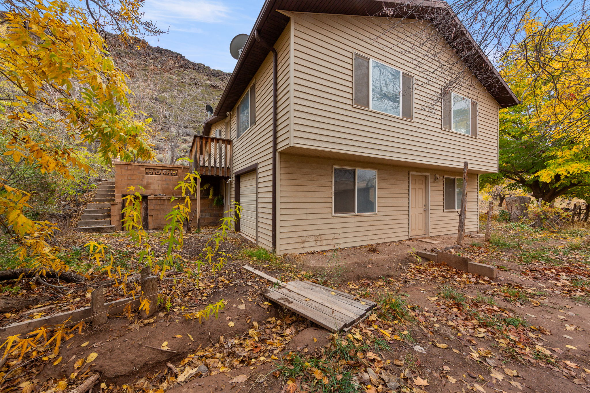 View of side of property