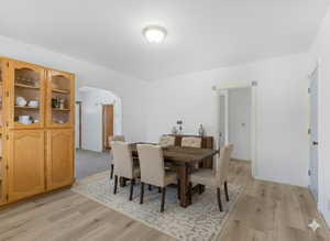 Dining area - Staged