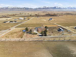 Overview of rural landscape with mountains
