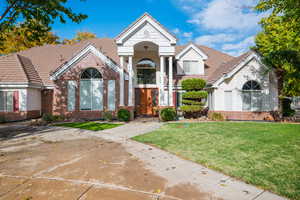 Majestic entry, no other homes across the street, quiet cul de sacs.