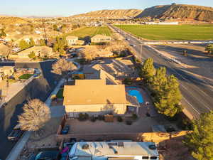 Aerial view of residential area featuring a mountain backdrop