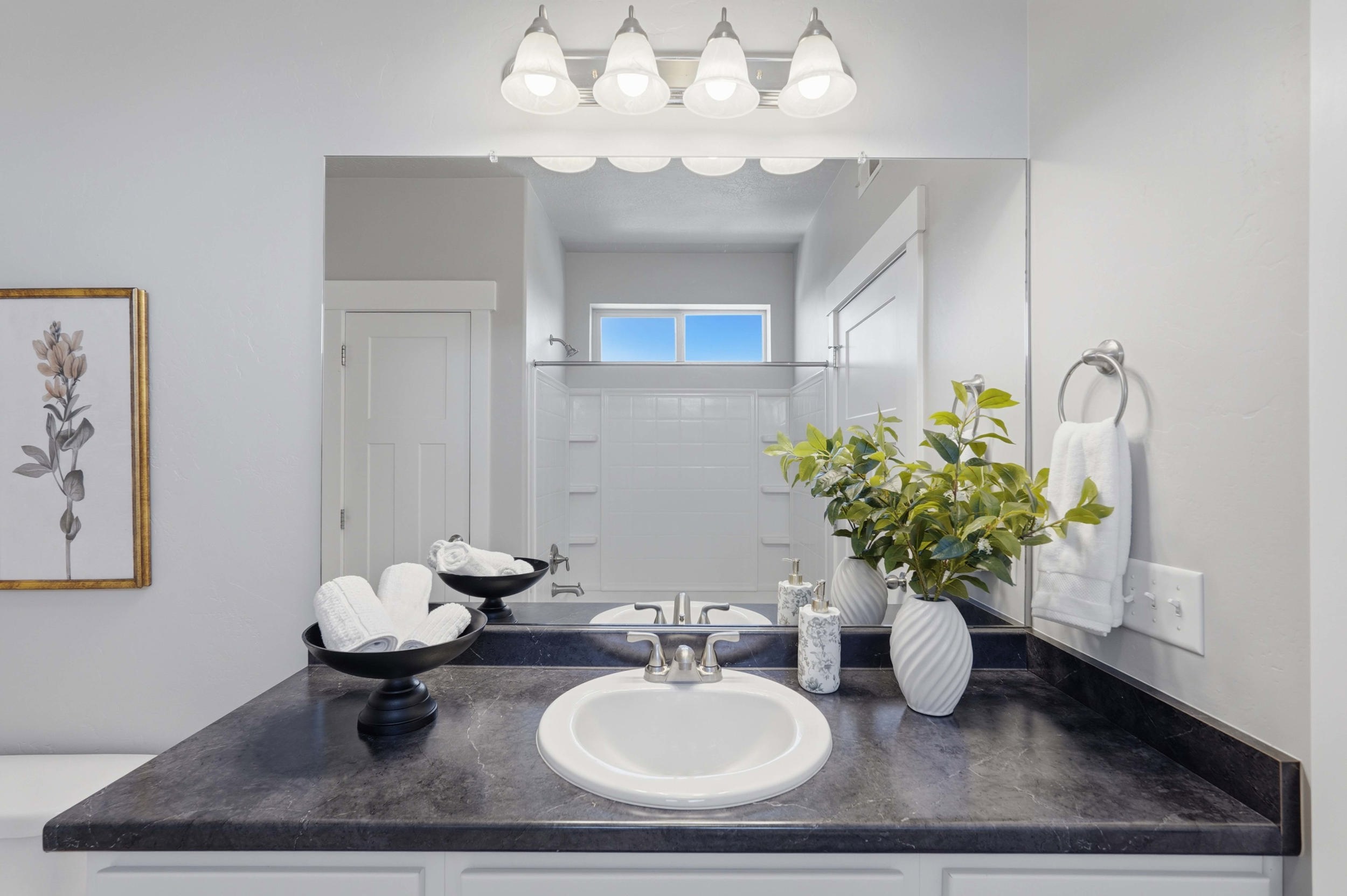 Owners' on-suite bathroom