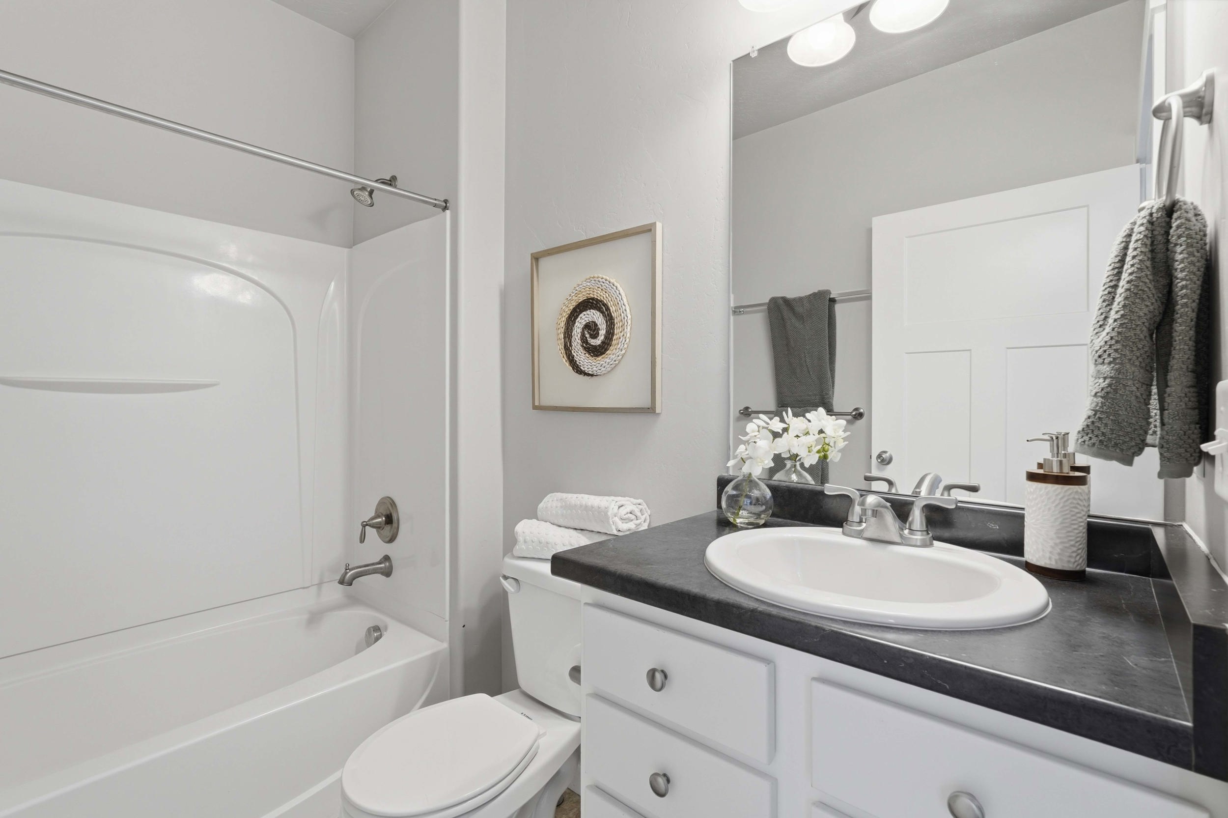 2nd bathroom