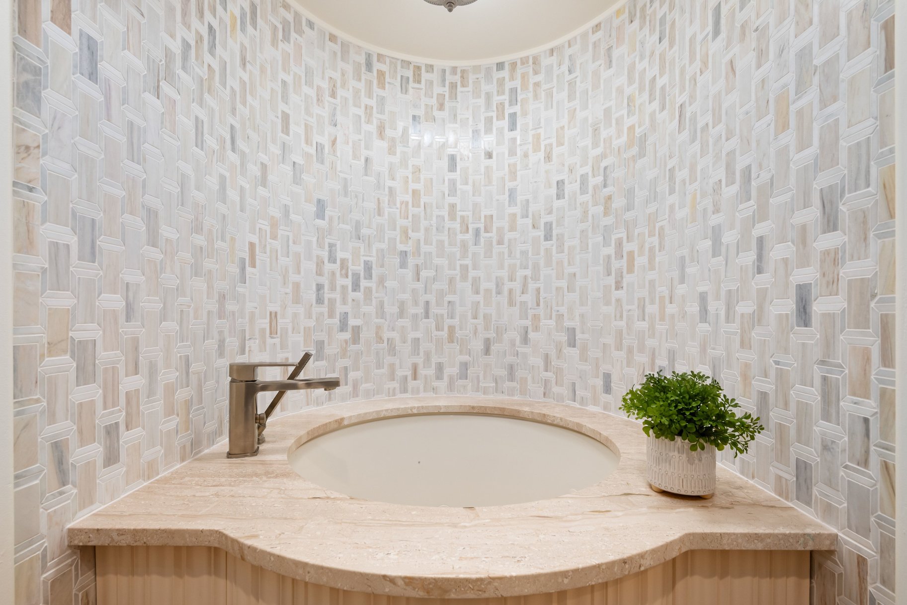 Bathroom with a sink