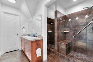 Family/Bunk Room Bathroom