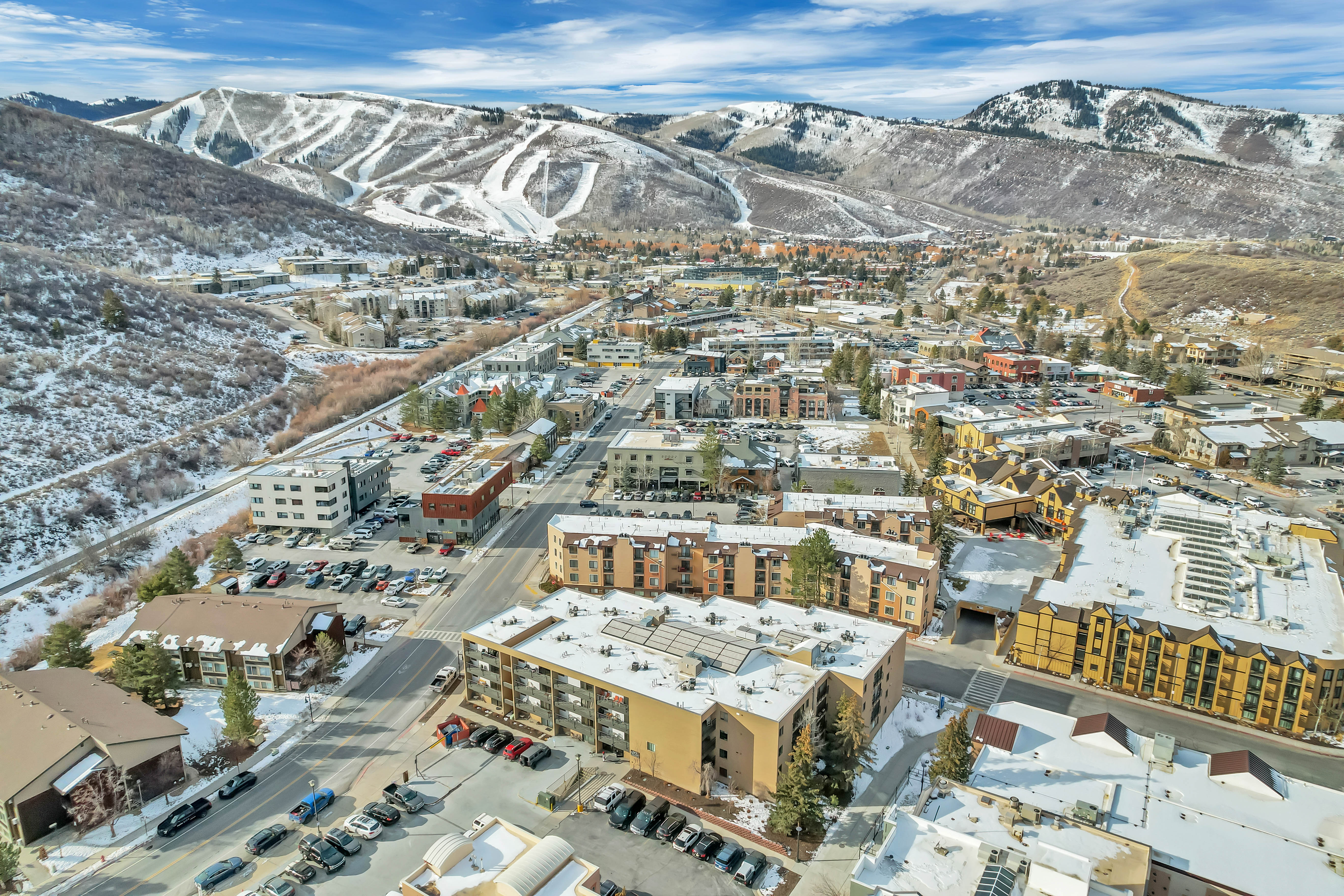 Bird's eye view of a mountainous background