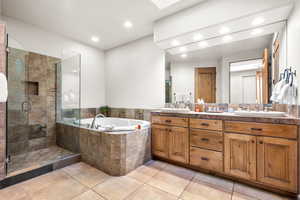 1-bedroom side of home (Primary bath)