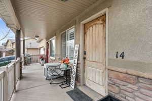 Doorway to property with a porch