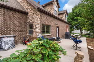Massive 14x50 patio with gas line