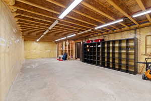 Huge opportunity for indoor golf or theatre room.