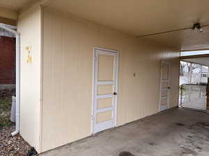 Doorway to property featuring a gate