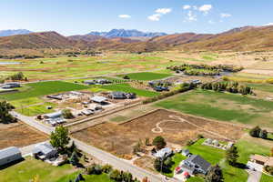 Overview of rural landscape with a mountainous background