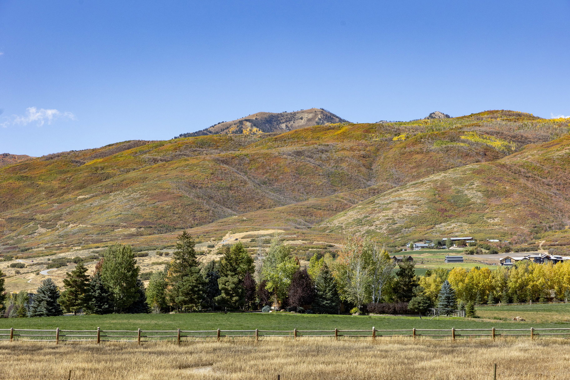 View of mountain background with rural landscape