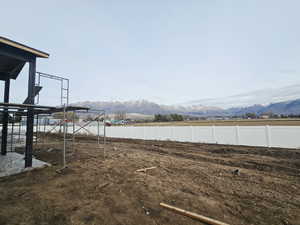 View of yard featuring a mountain view