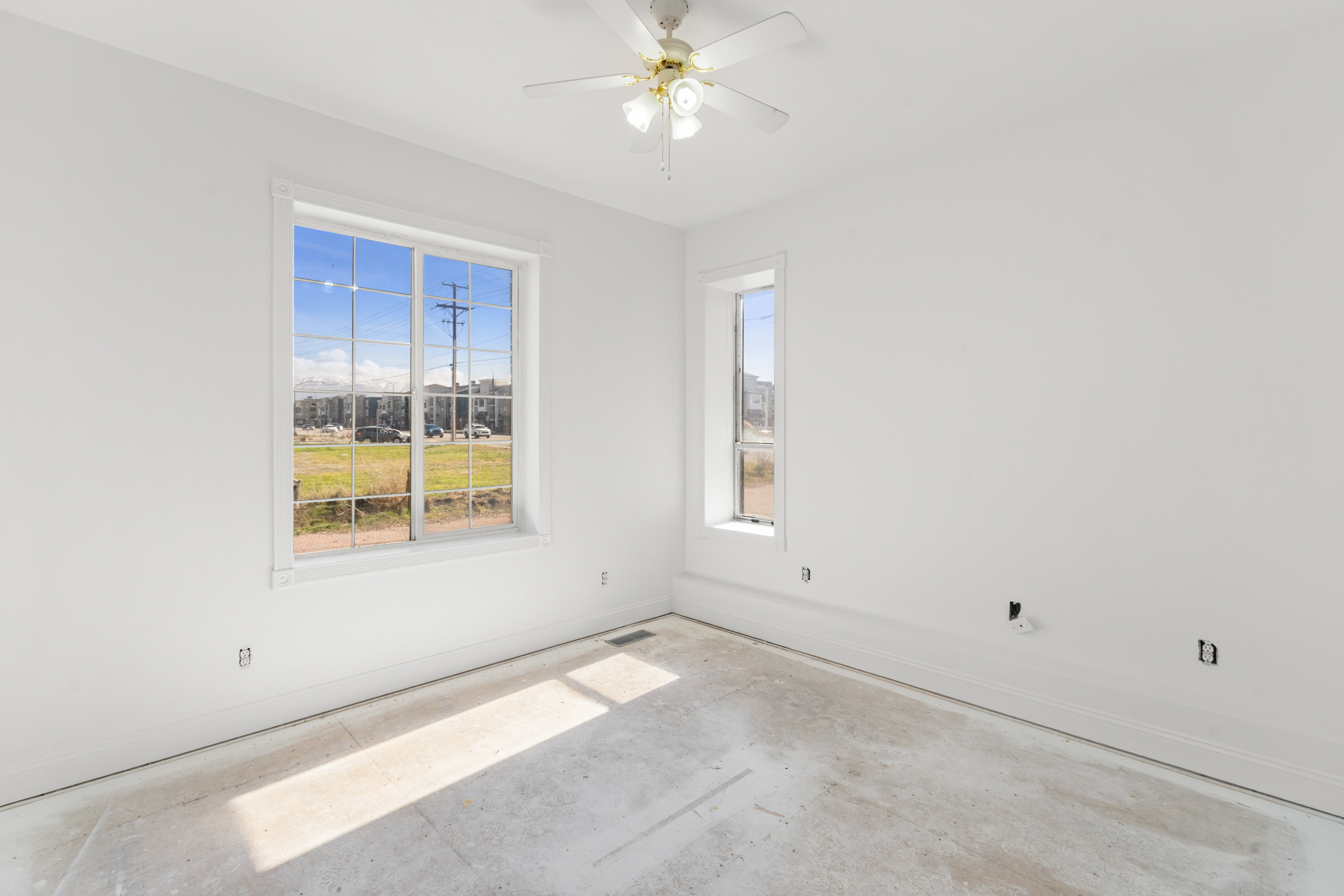 Unfurnished room