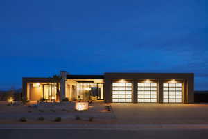 Mid-Century Modern 2026 Parade Home with Sweeping Views of Zion National Park and Sand Hollow & on the 17th Hole Tee Box