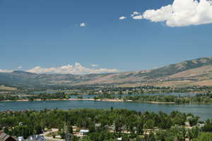 Water view featuring mountains
