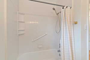 Full bath with shower / bath combo