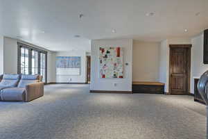 Community lobby with recessed lighting