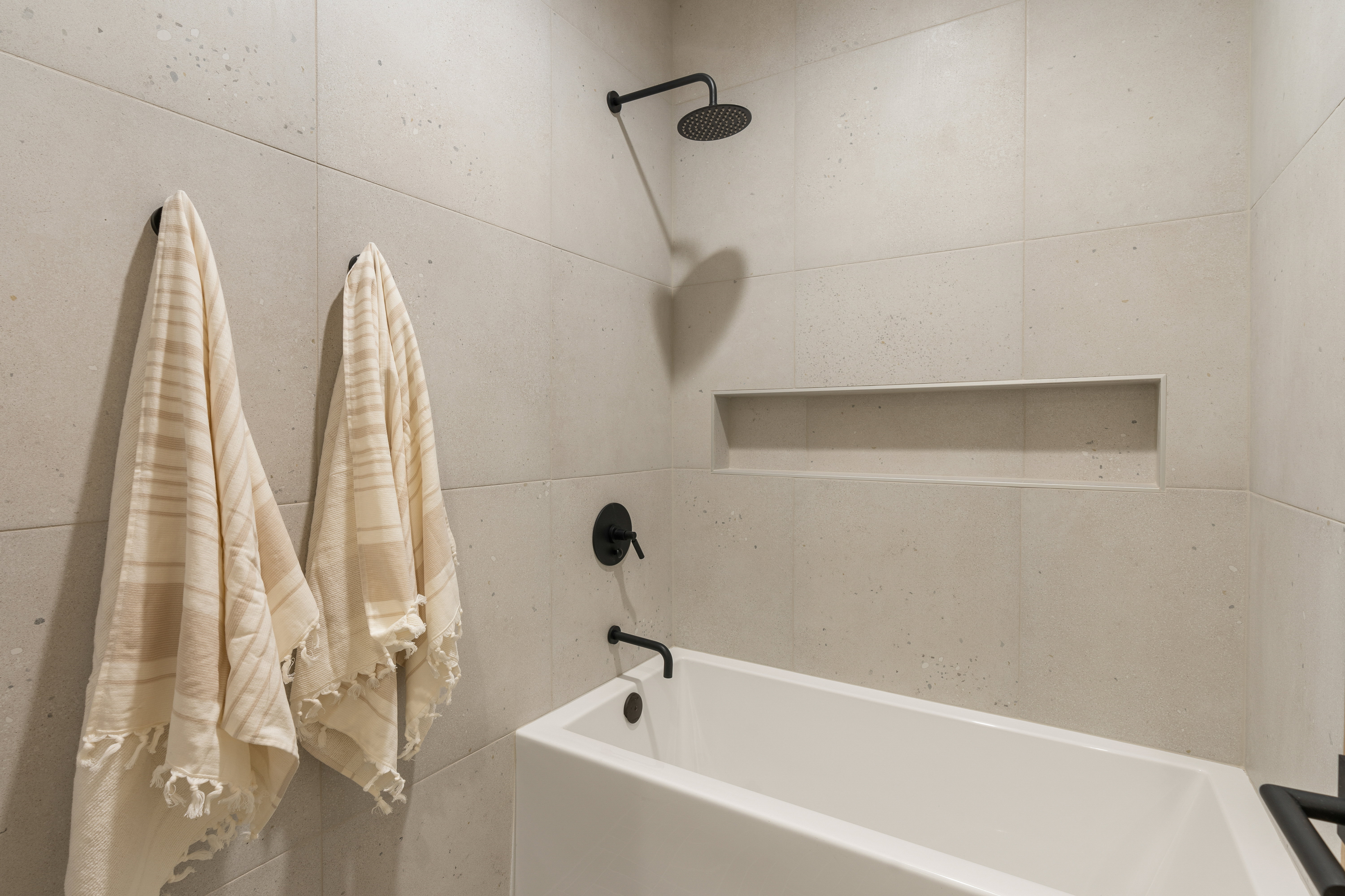 Bathroom with shower / bathtub combination