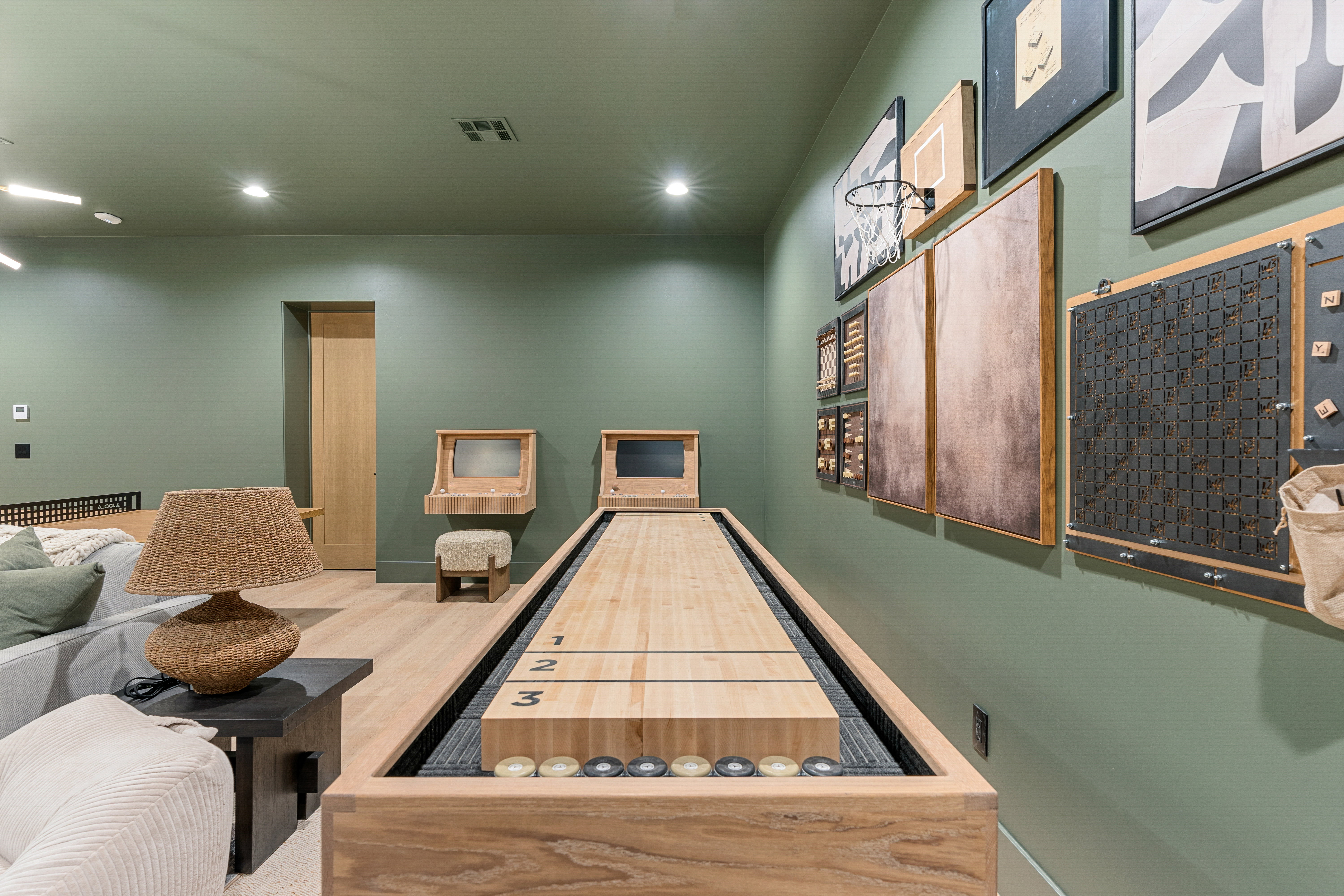 Playroom featuring recessed lighting