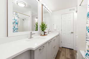 Full guest bathroom Jack and JIll style, double sink vanity