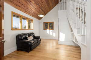 Flex room that can be anything you want! Office, spare room, game room, etc