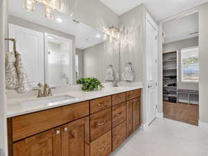 Primary Bathroom/Walk in closet