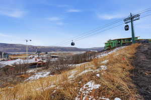 View of yard featuring a mountain view
