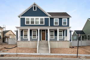 View of front facade with a porch